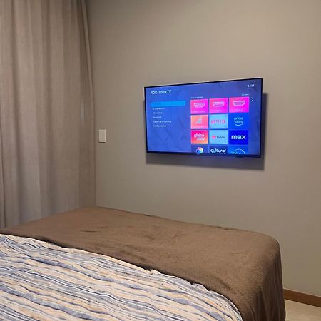 Espetacular!! Apto Na Praia De Itaparica - Com Wi-Fi 360Mbps, Ar Condicionado, Lavadora Lava E Seca, Estacionamento, Globoplay E Cozinha Completa Appartement Vila Velha  Buitenkant foto